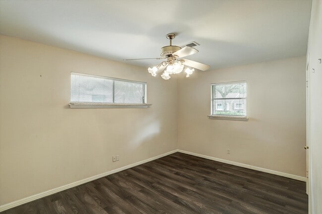 Building Photo - 5638 Yarwell Dr