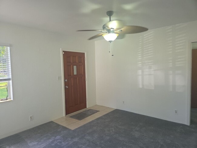 Building Photo - 1662 Houston Dr