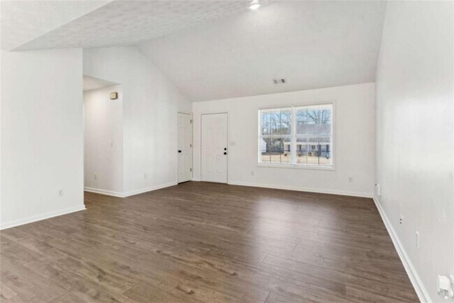 Building Photo - 410 Shenandoah Ct