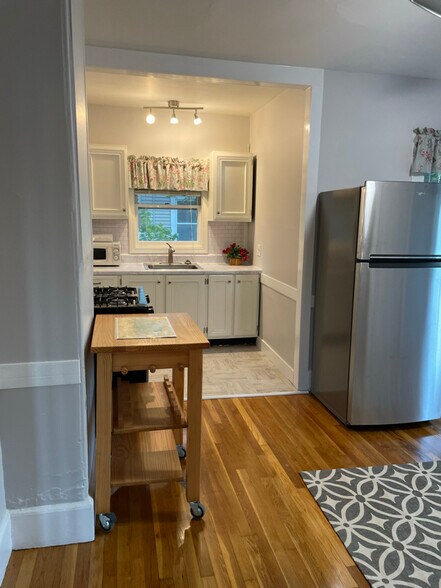 Building Photo - 51 Allerton St