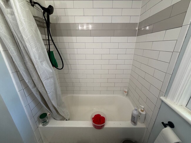 Building Photo - Charming 3BR/2BA Home in Henrico’s Tuckahoe District