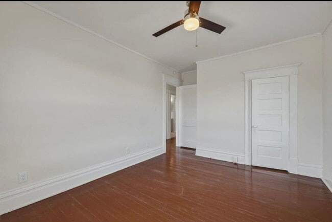 Building Photo - 6276 E Pea Ridge Rd