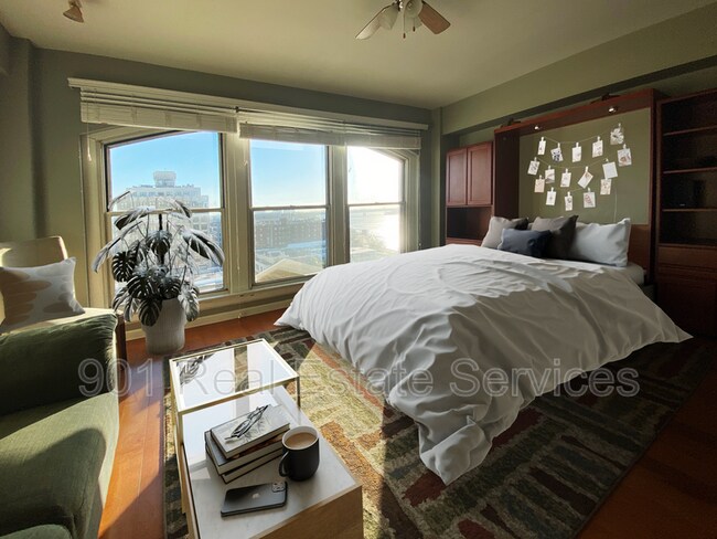 Building Photo - 66 Monroe Ave