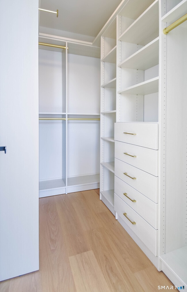 Building Photo - 116 Sherman St