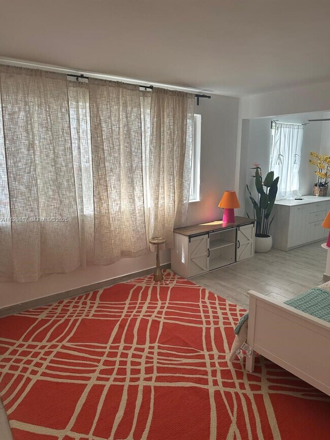 Building Photo - 1600 Pennsylvania Ave