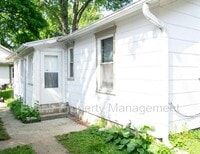 Building Photo - 1532 Bowman Ave
