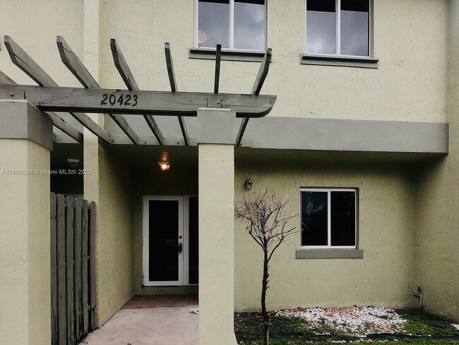 Building Photo - 20423 NW 15th Ave