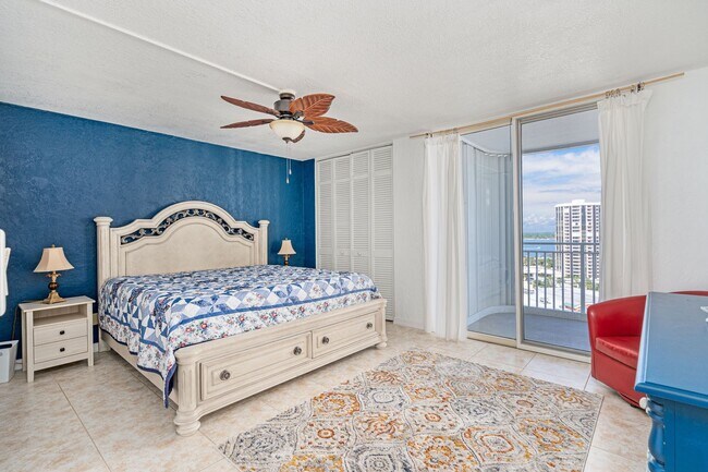 Building Photo - Fully Furnished 2-Bedroom, 2-Bath Beachfront Condo