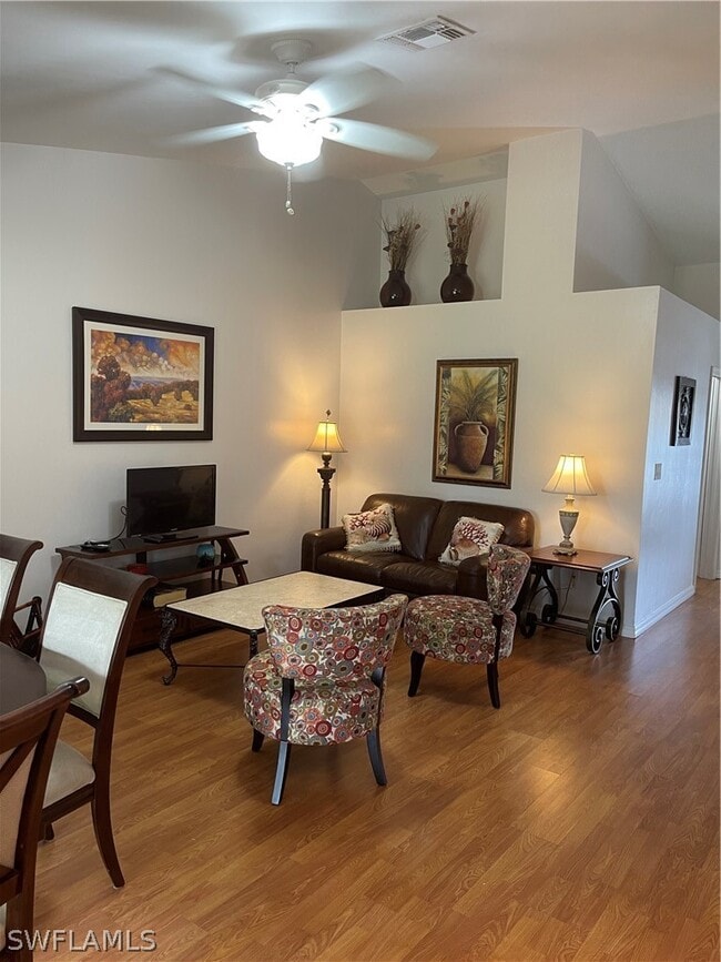 Building Photo - 378 Dover Pl