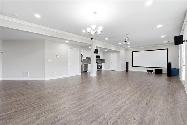 Building Photo - 304 Cochin Dr