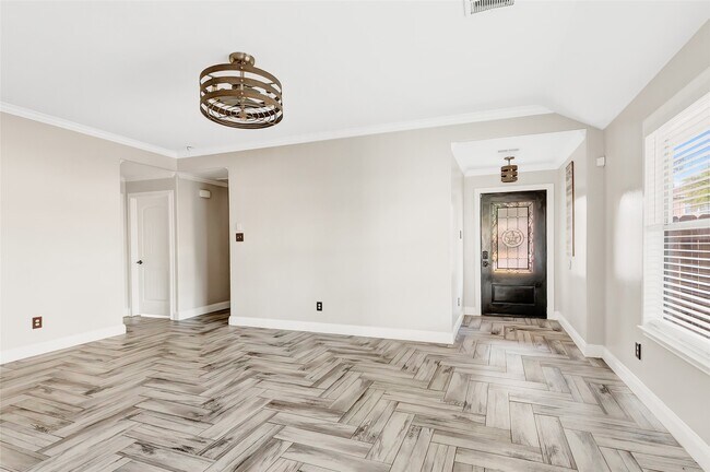 Building Photo - 12407 Clara Hills Ln