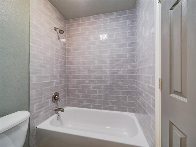 Building Photo - 1115 Meriwether St