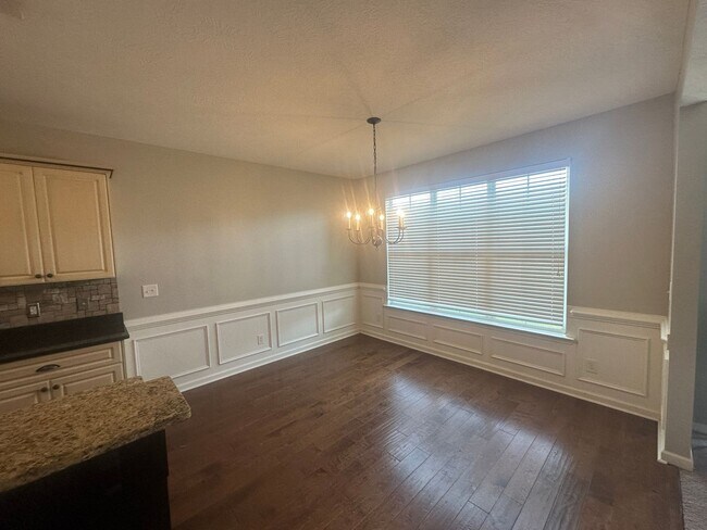 Building Photo - Great 3BR, 2.5BA home in Martinez!
