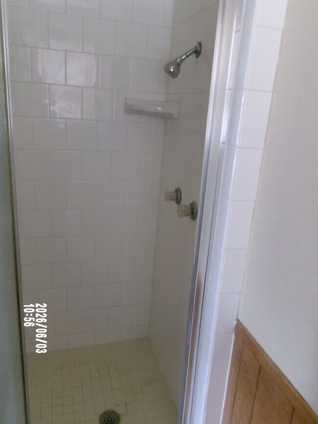 Building Photo - Beautiful 3-Bedroom, 2-Bath Home in Southeast Lawton