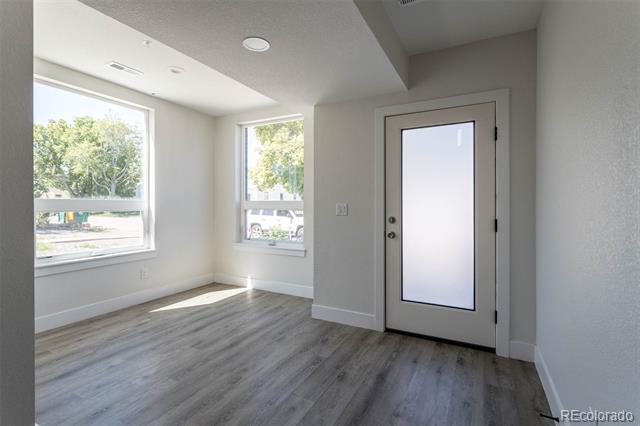 Building Photo - 1592 Ames St