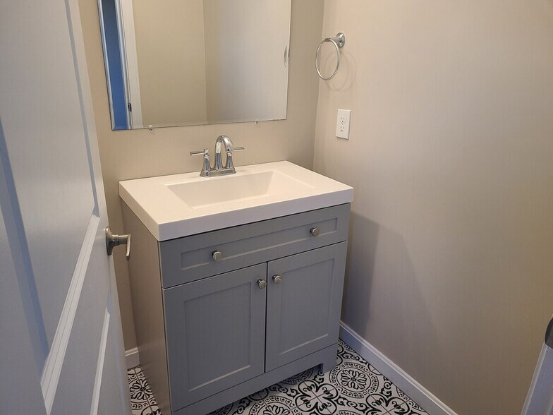 Building Photo - 22f Atlantic Ave