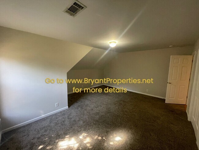 Building Photo - Nashville - Bellevue Area - 4 Bedrooms