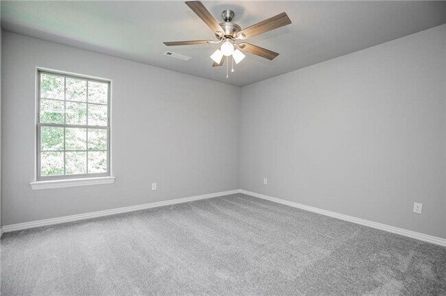 Building Photo - ***1903-B Azlin Place***