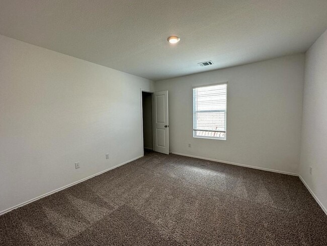 Building Photo - 232 Golden Grove Pkwy