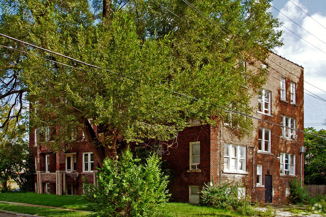 Building Photo - 3045 Blaine St