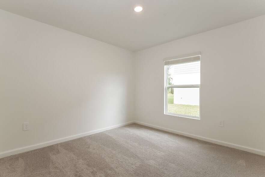 Building Photo - 1370 Inkberry Cir