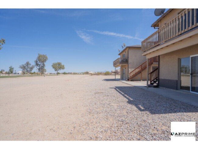 Building Photo - Delightful 3/2 Arizona City 4-Plex Unit for Rent!