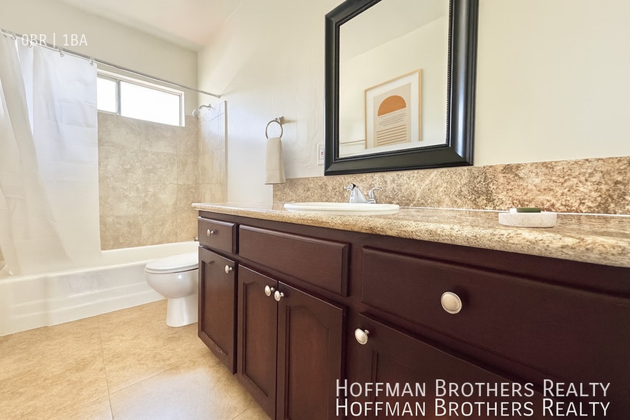 Building Photo - 7357 Sepulveda Blvd