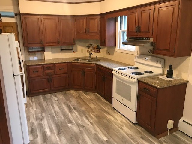 Building Photo - $1700 Farmhouse Palmyra 4 bedroom 1.5 bath