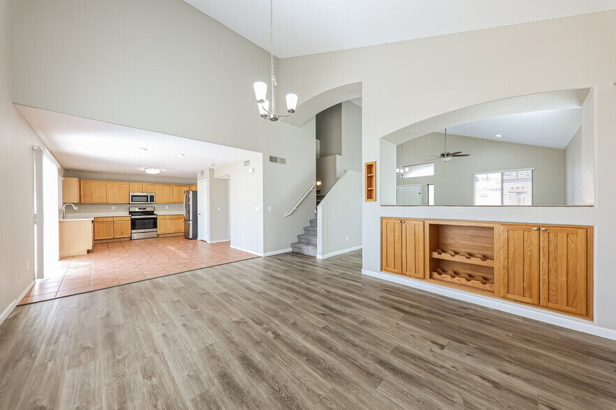 Building Photo - 15911 W Tasha Dr