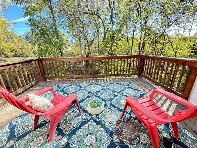 Building Photo - Immaculate Arden Three Bedroom Ranch With ...