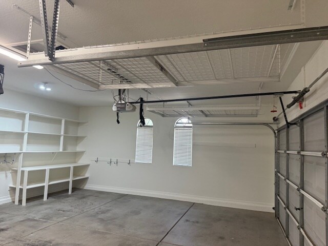 Building Photo - 21351 E Nightingale Rd