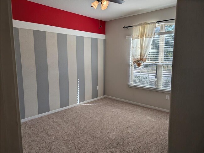 Building Photo - 2612 Bowen St