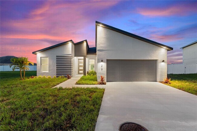 Building Photo - 217 Cimarron Dr