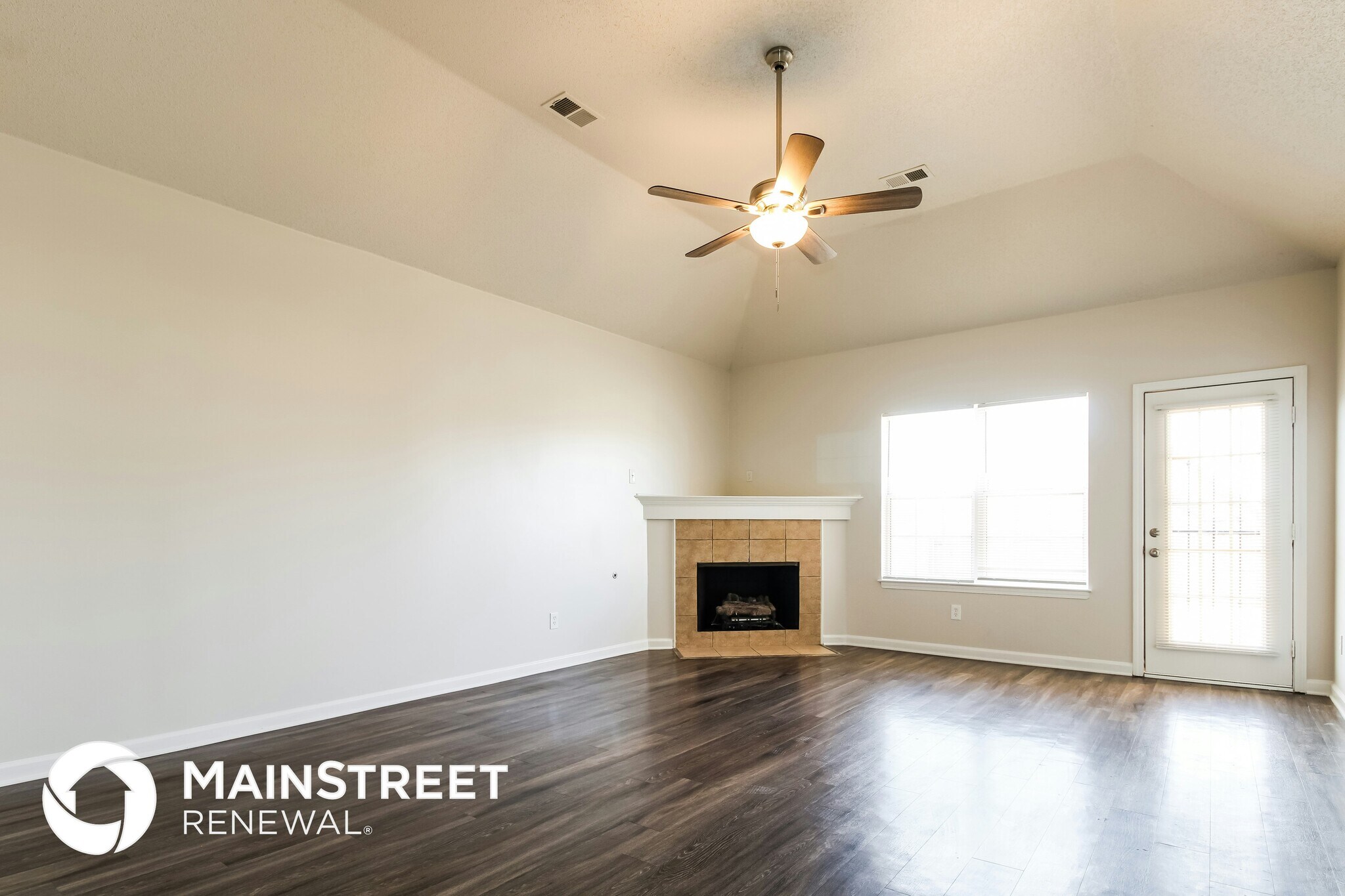 Building Photo - 1775 Englehart St