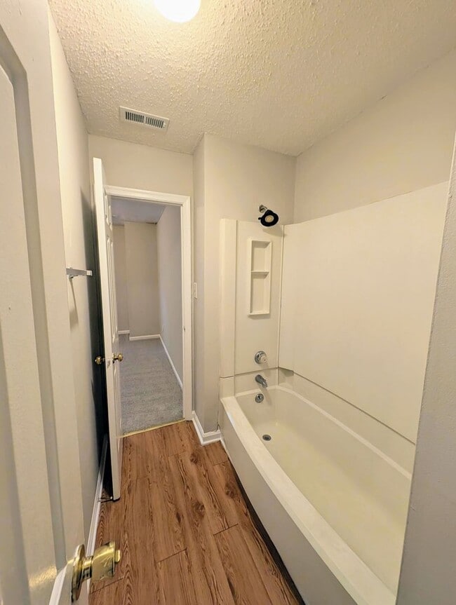 Building Photo - 4300 Presley Ct