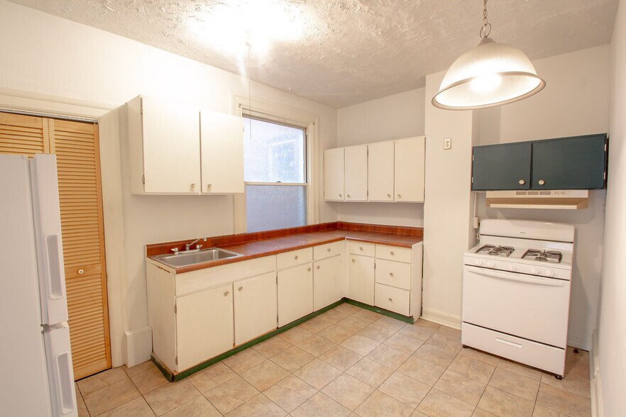Building Photo - 701 Mifflin Ave