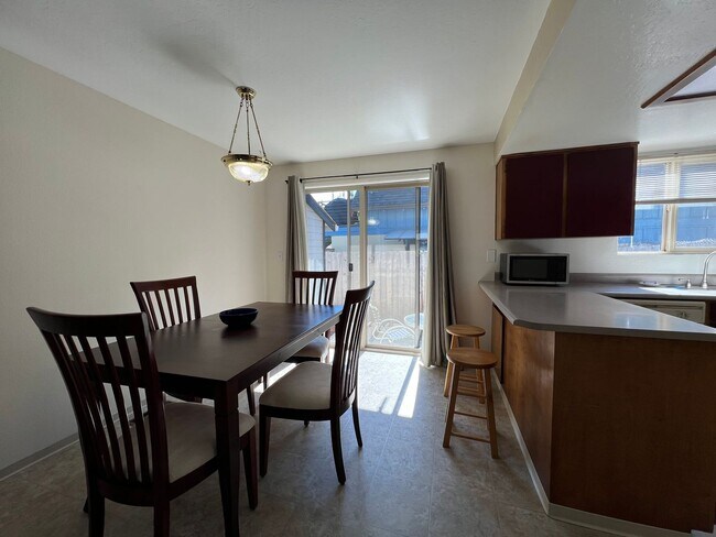 Building Photo - Charming Two-bedroom Townhouse | Available...