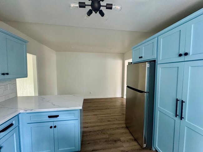 Building Photo - Charming 3 bedroom, 2 bathroom home near Old Town Pasadena