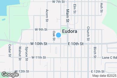 Map image of the property - 927 Maple St