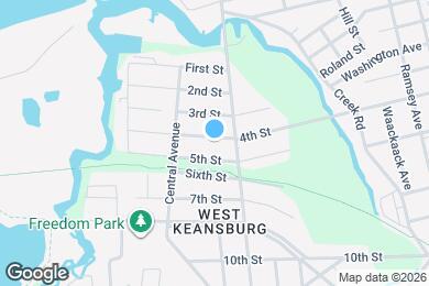 Map image of the property - 208 4th St