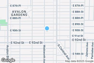 Map image of the property - 910 E 90th St