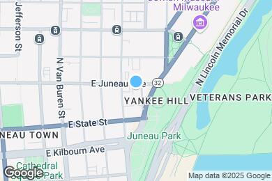 Map image of the property - 1121 N Waverly Pl
