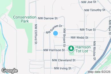 Map image of the property - 462 NW Webb St