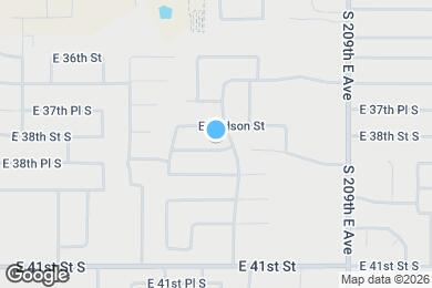 Map image of the property - 3312 E Gillette St