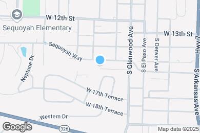 Map image of the property - 916 W 16th St