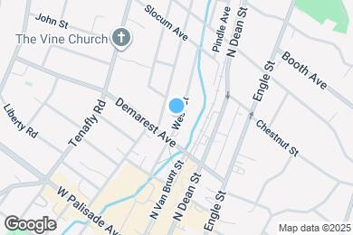 Map image of the property - 136 West St